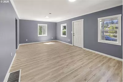 14062 SE Foster Rd, Portland, OR 97236 - Photo 6