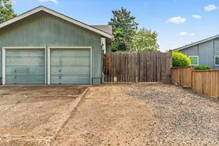 4045 Hyacinth St, Eugene, OR 97404 - Photo 20