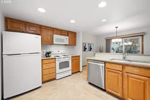 12730 SW Barberry Dr, Beaverton, OR 97008 - Photo 8