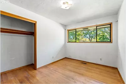 1303 NE Cornell Rd, Hillsboro, OR 97124 - Photo 28