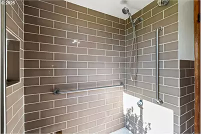 1303 NE Cornell Rd, Hillsboro, OR 97124 - Photo 30