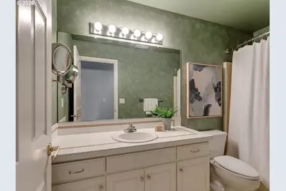 15566 SW 76th Ave, Portland, OR 97224 - Photo 26