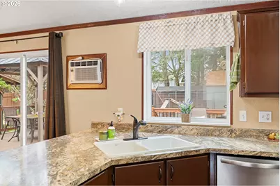 31597 NW Pacific St, North Plains, OR 97133 - Photo 8