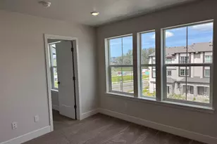 16670 SW Jean Louise Rd, Tigard, OR 97223 - Photo 6