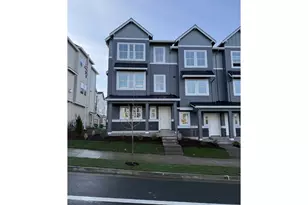 16670 SW Jean Louise Rd, Tigard, OR 97223 - Photo 2