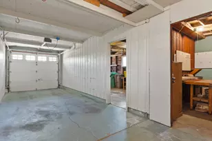 2637 NE 138th Pl, Portland, OR 97230 - Photo 28