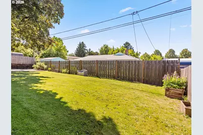 2637 NE 138th Pl, Portland, OR 97230 - Photo 36
