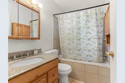 7355 SE Frances St, Hillsboro, OR 97123 - Photo 20