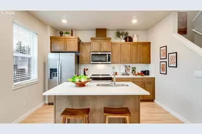 2419 SW 39th St, Gresham, OR 97080 - Photo 12