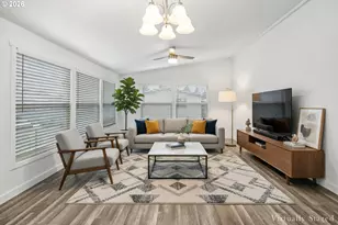 18485 SW Pacific Dr, Tualatin, OR 97062 - Photo 8