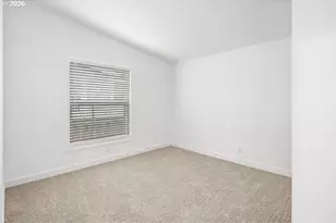 18485 SW Pacific Dr, Tualatin, OR 97062 - Photo 28