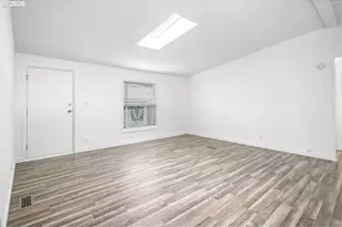 18485 SW Pacific Dr, Tualatin, OR 97062 - Photo 24