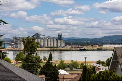 415 W D St, Rainier, OR 97048 - Photo 4