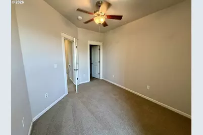 3810 Summerlinn Dr, West Linn, OR 97068 - Photo 18