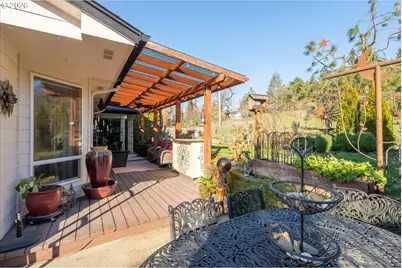 2309 35th St, Springfield, OR 97477 - Photo 34