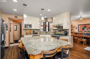 2309 35th St, Springfield, OR 97477 - Photo 10