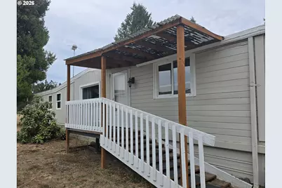 1125 58th St #96, Springfield, OR 97478 - Photo 2
