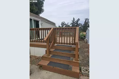 1125 58th St #96, Springfield, OR 97478 - Photo 4