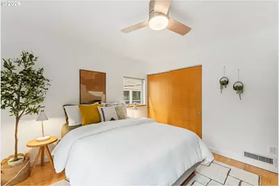 1310 SE 14th Ave #3, Portland, OR 97214 - Photo 14