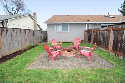 385 S Cherry Dr, Cornelius, OR 97113 - Photo 30