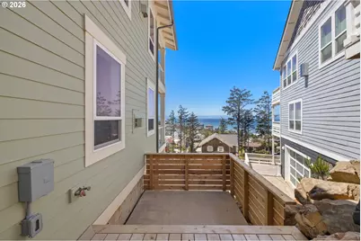 2528 SW Coral Ave, Lincoln City, OR 97367 - Photo 42