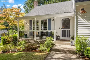 4629 SW Carson St, Portland, OR 97219 - Photo 4