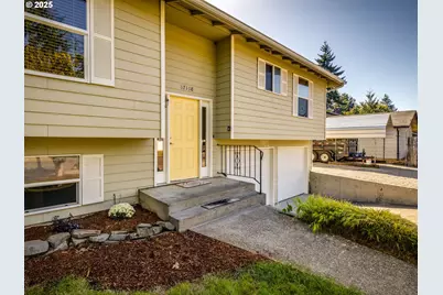 17118 SE Bush St, Portland, OR 97236 - Photo 6