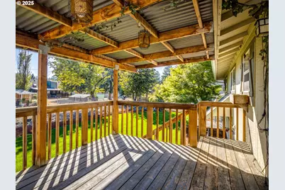 17118 SE Bush St, Portland, OR 97236 - Photo 44