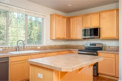 19874 SW Jette Ln, Beaverton, OR 97003 - Photo 16