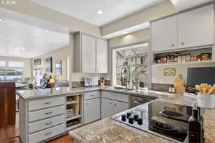 6903 SE Riverside Dr, Vancouver, WA 98664 - Photo 14