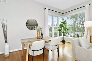 8109 SW 6th Ave, Portland, OR 97219 - Photo 6