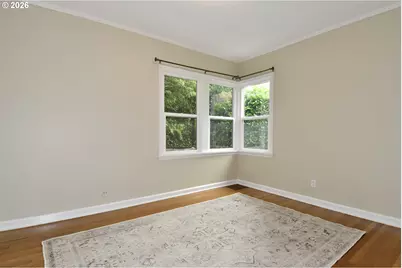 8109 SW 6th Ave, Portland, OR 97219 - Photo 14