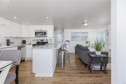 563/565 SW 4th St, Newport, OR 97365 - Photo 36