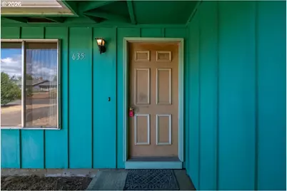 635 SW 56th St, Corvallis, OR 97333 - Photo 4