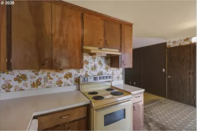 635 SW 56th St, Corvallis, OR 97333 - Photo 14