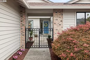 15724 NE Knott St, Portland, OR 97230 - Photo 4