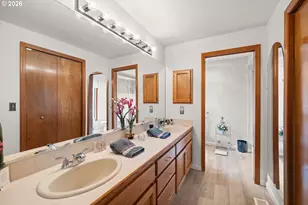 15724 NE Knott St, Portland, OR 97230 - Photo 24