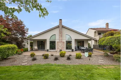 15724 NE Knott St, Portland, OR 97230 - Photo 2