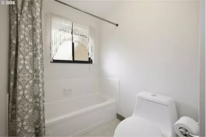1091 NE Sunrise Ln, Hillsboro, OR 97124 - Photo 16