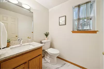 6318 NE Hassalo St, Portland, OR 97213 - Photo 32