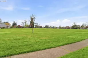 14920 NW Northumbria Ln, Beaverton, OR 97006 - Photo 32