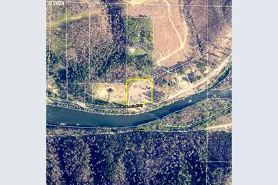 50389 McKenzie Hwy, Vida, OR 97488 - Photo 12