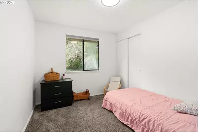 708 Eaton Ct, Castle Rock, WA 98611 - Photo 18