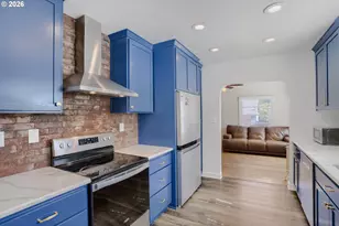 2928 NE 2nd Ave, Camas, WA 98607 - Photo 8