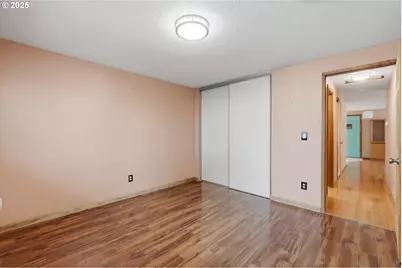 3608 SE 66th Ave, Portland, OR 97206 - Photo 22