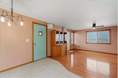 3608 SE 66th Ave, Portland, OR 97206 - Photo 14