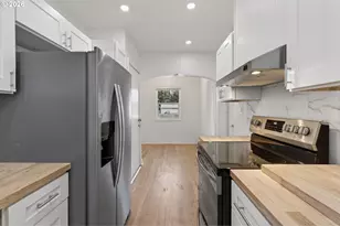 6907 N Maryland Ave, Portland, OR 97217 - Photo 16