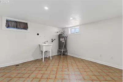 6907 N Maryland Ave, Portland, OR 97217 - Photo 34