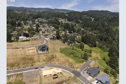 235 NE Upper Basso Cir, Stevenson, WA 98648 - Photo 8