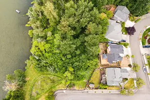 3902 NE 203rd Ave, Fairview, OR 97024 - Photo 2